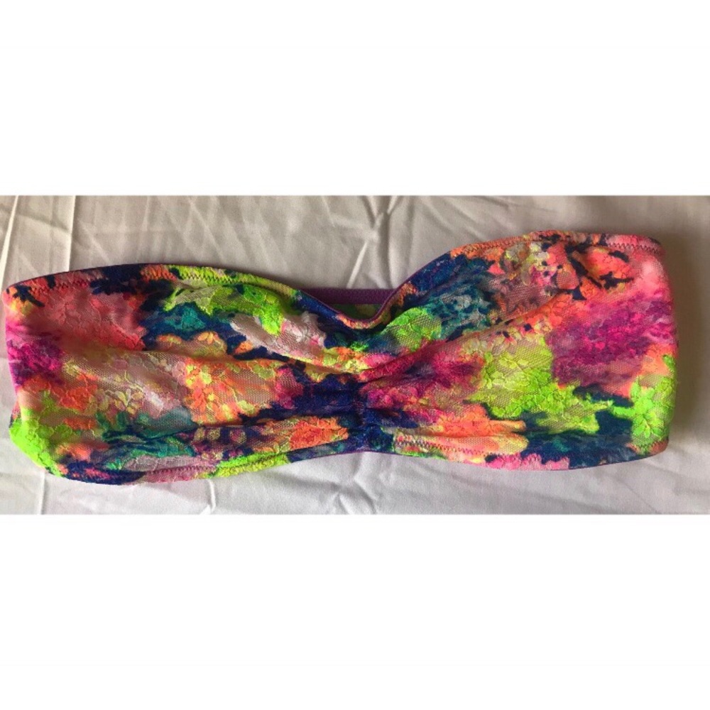 Colorful Bandeaus